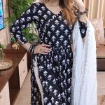 রেডিমেড থ্রি পিস